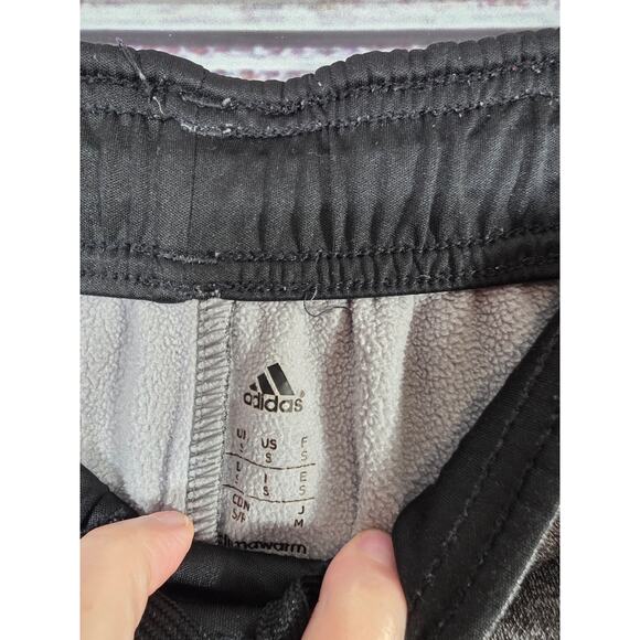 Adidas men's lot 2 pairs of shorts and 1 pair of pants size Small - Picture 11 of 12